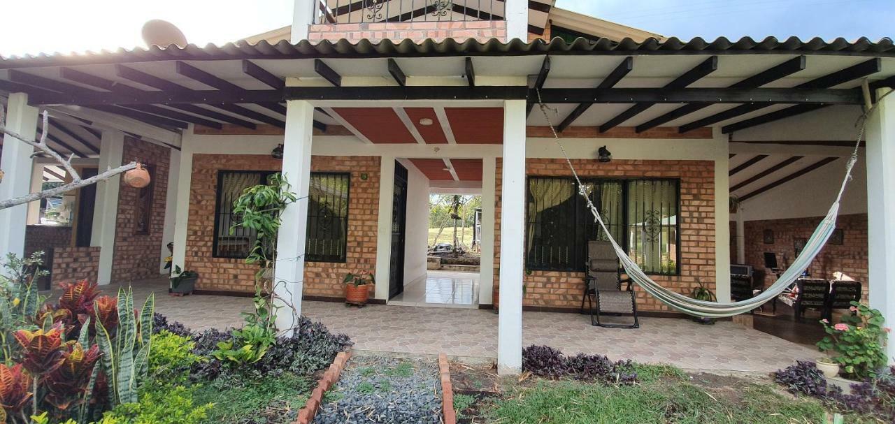 Parcela Villa Cristal Попаян Екстер'єр фото